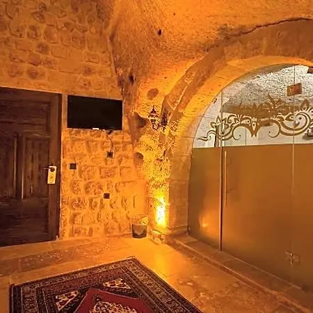 Hotel Euphoria Cave House 3*