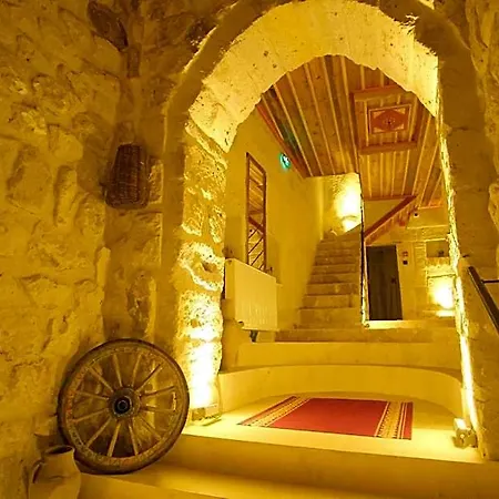 Hotel Euphoria Cave House